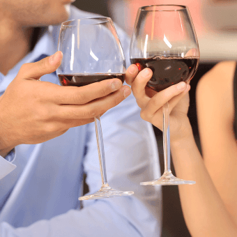 How to Impress Your Date by Tasting Wine Like a Pro